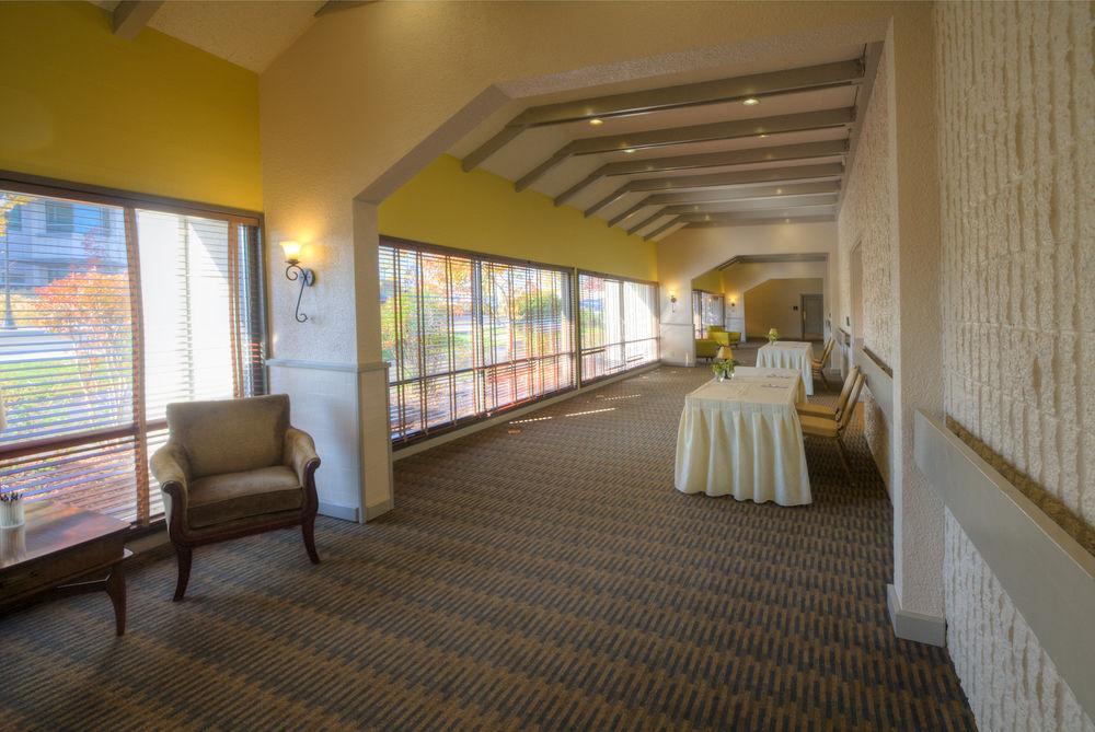 Inn At The Commons Medford Buitenkant foto