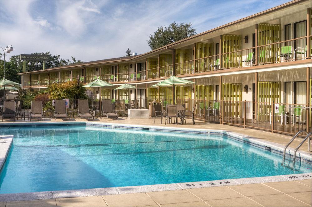Inn At The Commons Medford Buitenkant foto