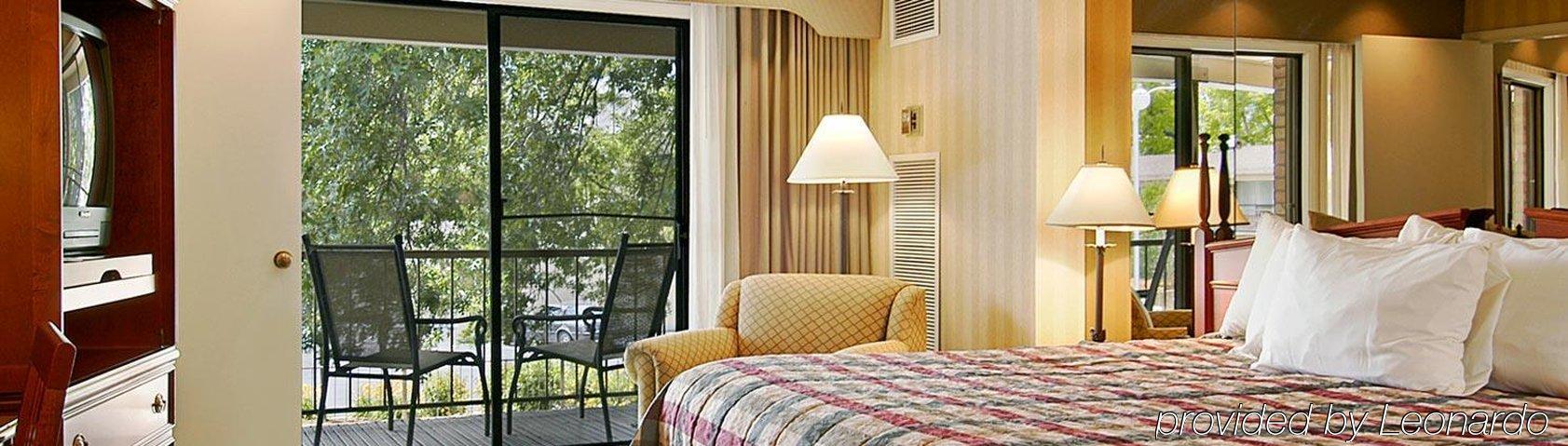 Inn At The Commons Medford Buitenkant foto