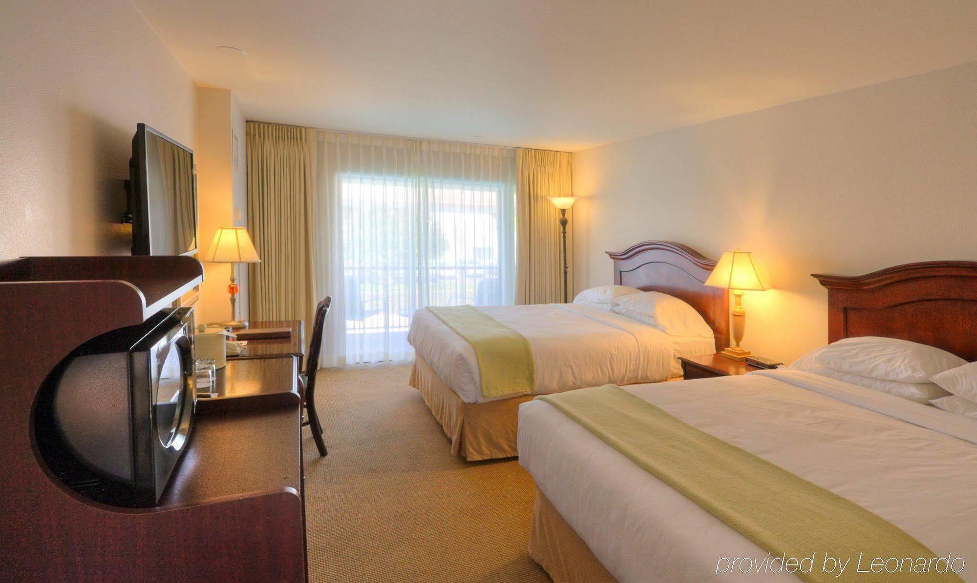 Inn At The Commons Medford Buitenkant foto
