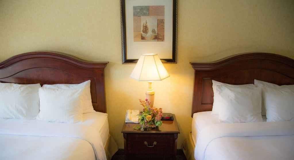 Inn At The Commons Medford Buitenkant foto